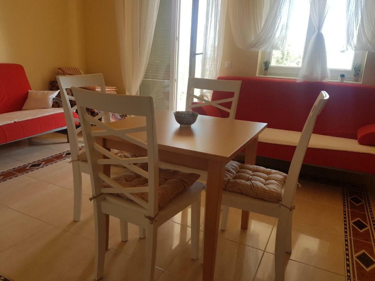 App Lolly Apartamento Selce Exterior foto